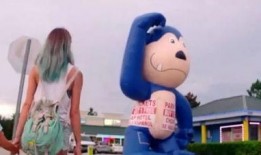 熊孩子爆料菲儿的视频,揭秘明星家庭温馨瞬间