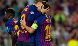 体坛周报爆料梅西视频,体坛周报揭秘足球巨星日常