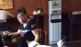 大妈爆料餐厅视频,揭秘后厨不为人知的真相