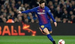 体坛周报爆料梅西视频,体坛周报揭秘足球巨星日常