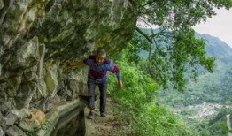 层岩老舅最新爆料,娱乐圈幕后真相大曝光！